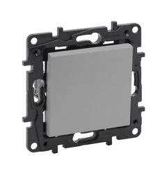 Переключатель 1-кл 10А клеммы Legrand NILOE STEP 863306 цвет алюминий