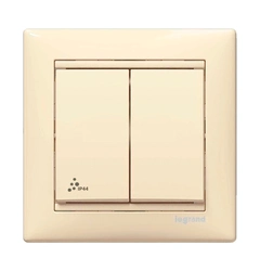 Переключатель 2-клавишный IP-44 Legrand Valena 774198, цвет слоновая кость