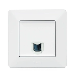 Розетка PC-1 компьютерная RJ45 UTP 5cat., Valena Life, цвет белый