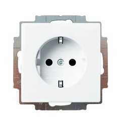 Розетка с заземлением Basic 55 белый 20 EUC-94-507