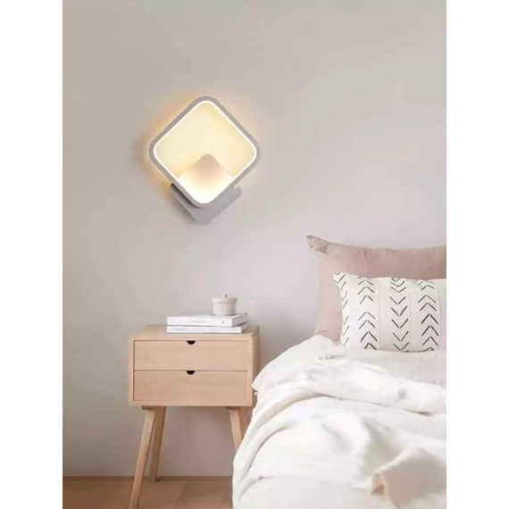 Настенные светильники Nook Lamp