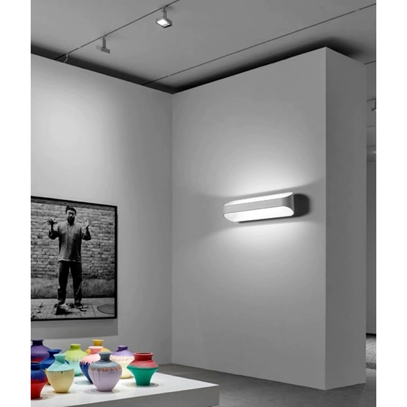 Настінні світильники Linear Wall Lamp
