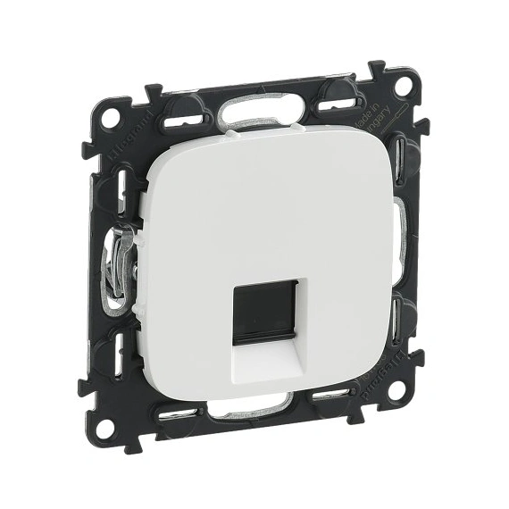 Розетка PC-1 комп'ютерна RJ45 UTP 6.cat., Valena Allure, колір білий