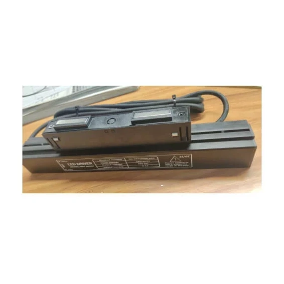 Блок живлення для магнітної шини Laguna Lighting 11900-10