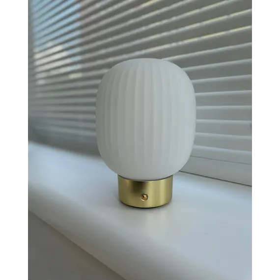Настільна лампа з акумулятором Goldlux 329837 Latte Led 1x1.8W 2700K 150Lm IP20 Золота, изображение 3